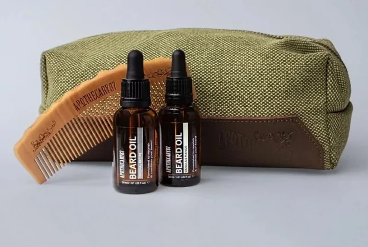 Apothecary 87 Dopp Bag Beard kit: Original Recipe beard oil 10ml + Vanilla & Mango beard oil 10ml + The 87 Club comb + Dopp bag - 0