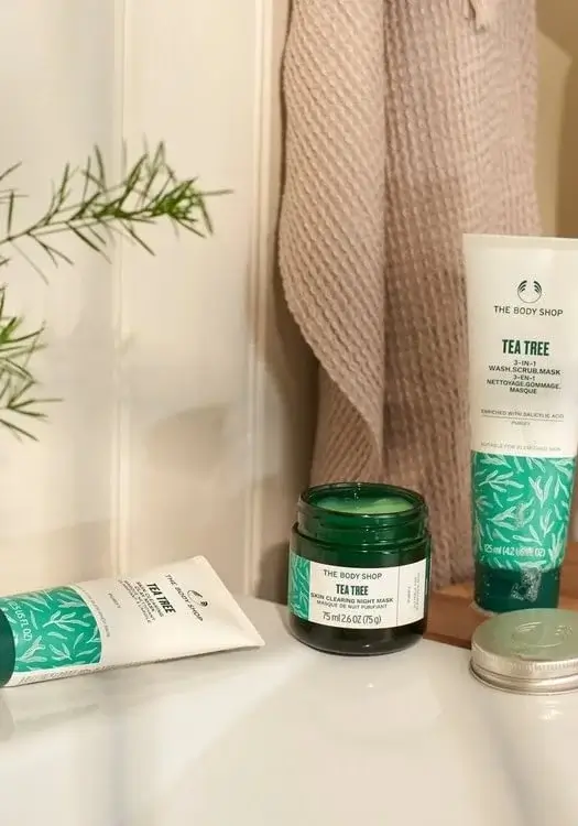 The Body Shop Tea Tree 3-in-1 face mask 125ml – 2